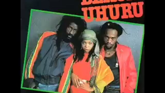 Black Uhuru - Guess whos coming to dinner смотреть онлайн