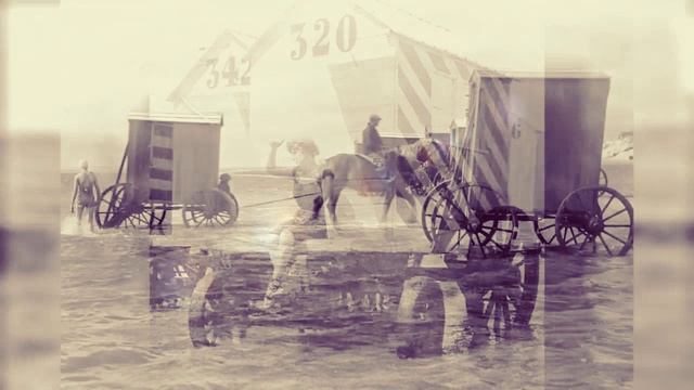 Как купались женщины-скромницы в 19 веке?