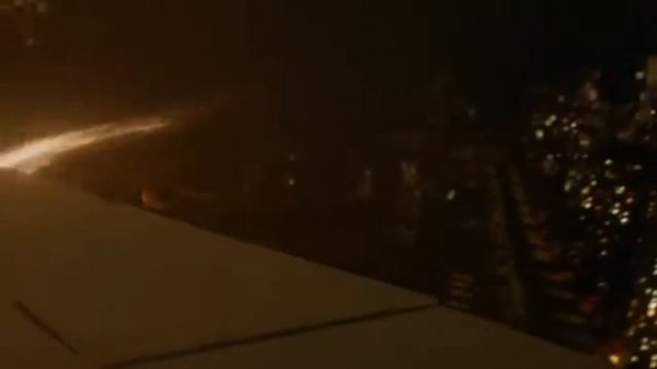 SUPERGIRL - First Flight/Plane Scene (Pilot)