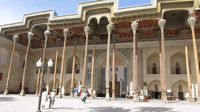 25.04.2023. Узбекистан. Бухара. Мечеть Боло-Хауз 1700-х г.г. постройки. Часть 2 смотреть онлайн