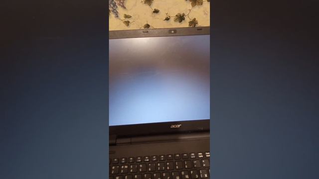 Помогите плиз, ноут, не включается смотреть онлайн