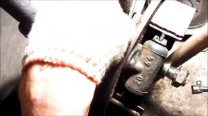 Замена заднего тормозного цилиндра ВАЗ 2110, 2112, Лада Калина, Гранта, Приора и 2109, 2108