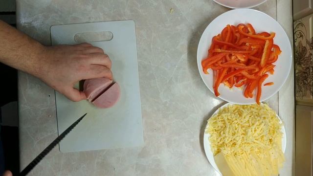 ViKo - Выпуск #3 Баклажаны в духовке с помидорами, сыром и ветчиной смотреть онлайн