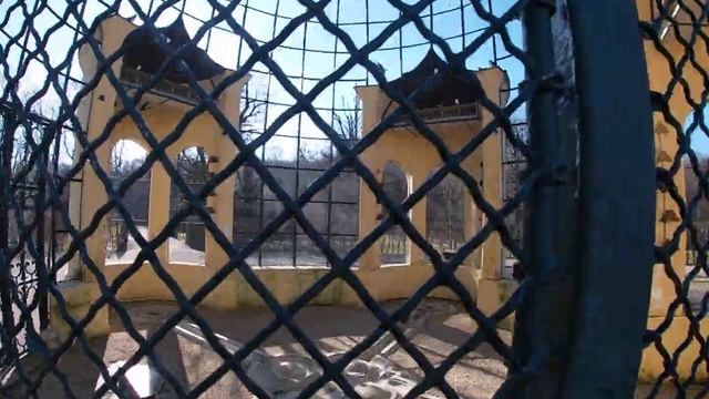 Dovecote in Schenbruun palace/Голубятня в Дворце Шенбрунн смотреть онлайн