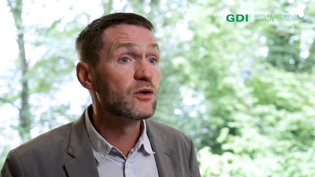 Chris Sanderson (The Future Laboratory) | International Retail Summit 2017 смотреть онлайн