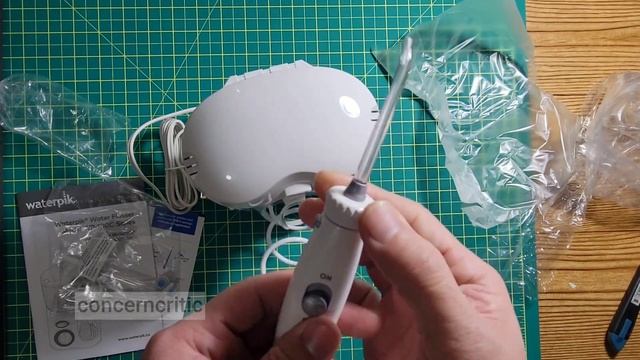 Waterpik Ultra Waterflosser unboxing смотреть онлайн
