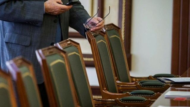 Когда очистится земля от чиновников и политиков? смотреть онлайн