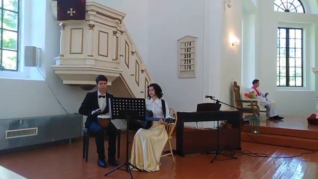 Muzicē draugi no Liepājas Krusta draudzes смотреть онлайн