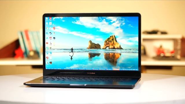 Asus Zenbook Pro 15 UX580 Review | Digit.in смотреть онлайн