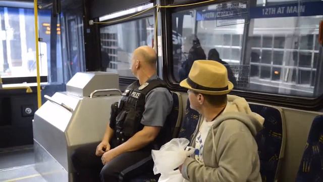 KCMO Police Officers Ride KCATA Buses смотреть онлайн