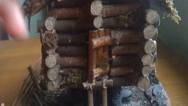 Поделка для школы. Изба бабы Яги. смотреть онлайн