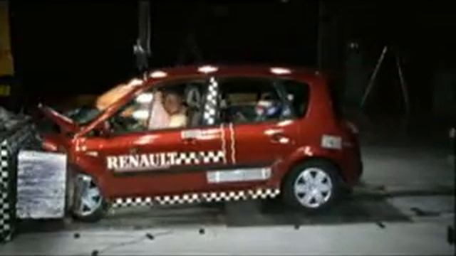 Renault Scenic crash test смотреть онлайн