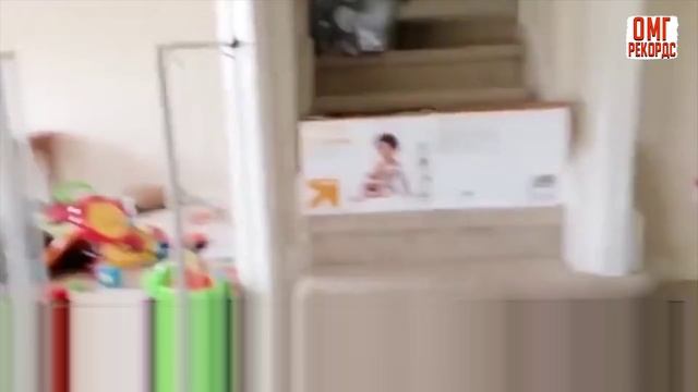 ТОП 10 НЕОБЫЧНЫХ БЛИЗНЕЦОВ РОДИВШИХСЯ РАЗНЫМИ. Такого вы не видели! смотреть онлайн