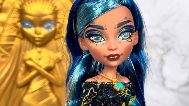 Cleo De Nile Boo-Jeweled Beauty Case Doll Set Full Unboxing + Review! смотреть онлайн