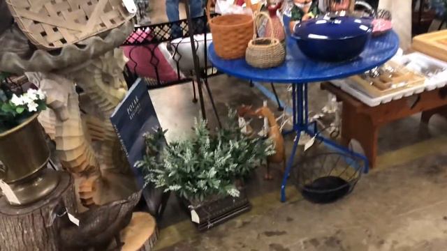 ♡ VLOG ♡ Antique Shopping at Gibson Mill! смотреть онлайн