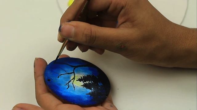 DIY Projects #16 / Painted wooden jewelry - Cheapest necklace смотреть онлайн