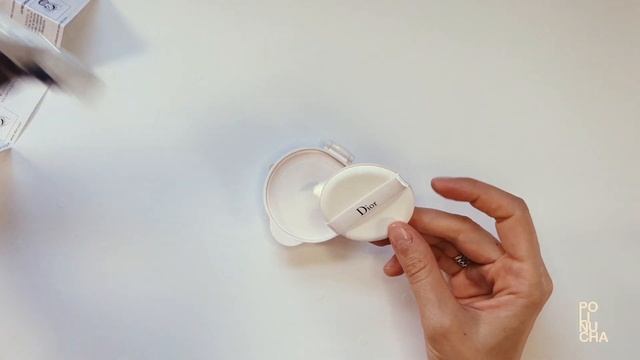 DIOR Capture Dreamskin Cushion 020 030