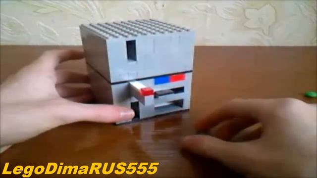 Обзор лего конфетного аппарата (V4) (RUS) / Review lego candy machine (V4) (2 options) смотреть онлайн