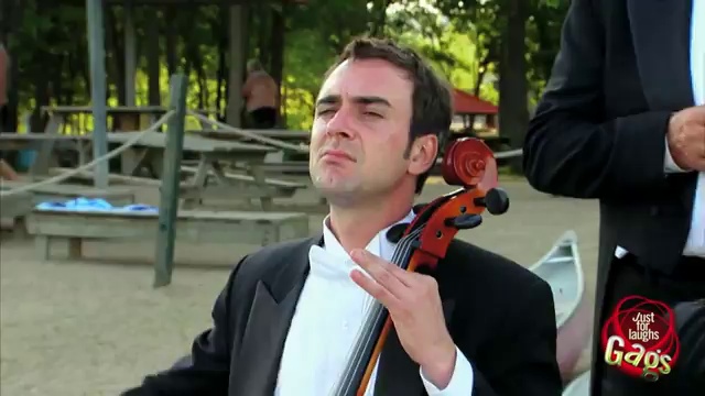 Классный розыгрыш с акулой смотреть онлайн