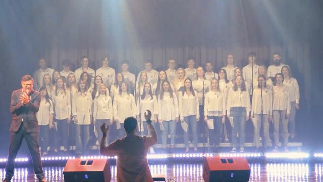 Dzimtā Valoda | Koris Skan