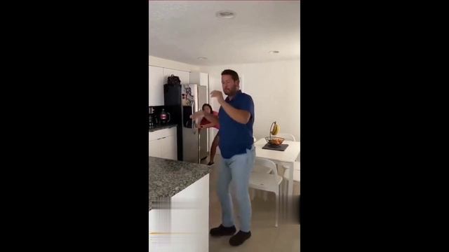прикол.mp4 смотреть онлайн