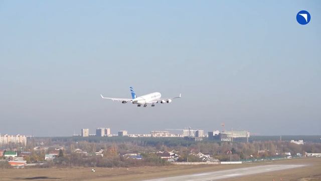 Опытный образец самолета Ил-96−400М совершил первый полет смотреть онлайн