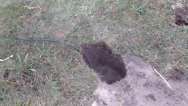 2. Строим дом. Котлован выкопан, делаем разметку фундамента. смотреть онлайн
