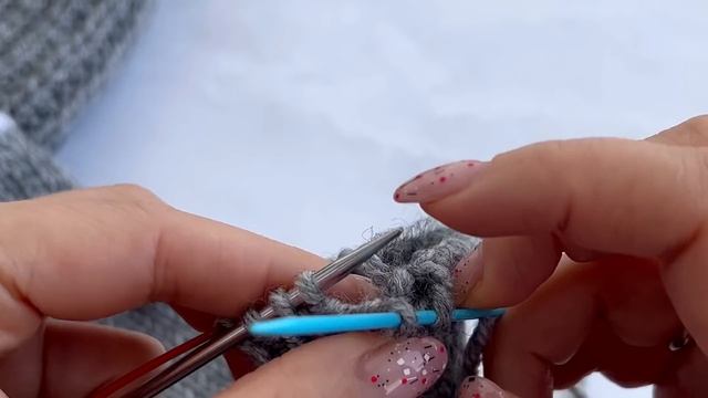 ??Вы ещё не умеете так закрывать петли? Я вас НАУЧУ Закрытие петель резинки 1х1 иглой смотреть онлайн