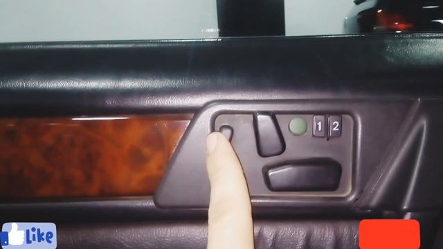 أقدام سيارة مرسيدس E500 Mercedes (1993)