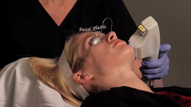 BBL Photorejuvenation - Matthew Kienstra, MD смотреть онлайн