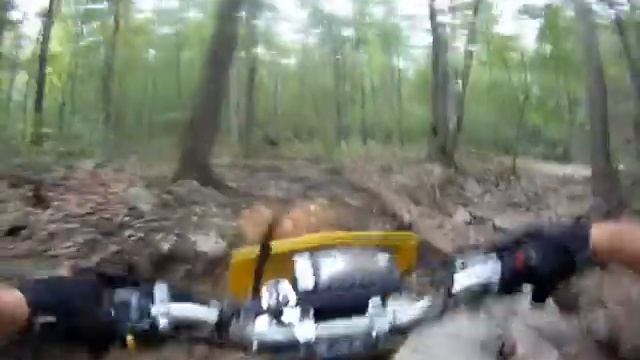 Hard Enduro (Suzuki DRZ 400s)