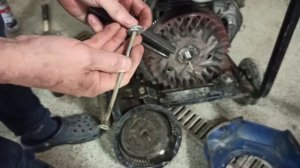 Как снять маховик двигатель LIFAN, HONDA, SUBARU и другие