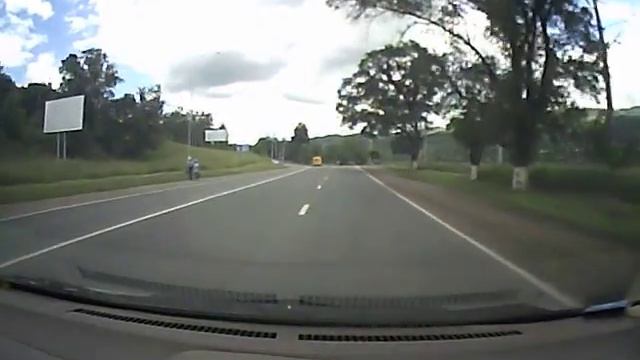 Беспредел на трассе !!! смотреть онлайн