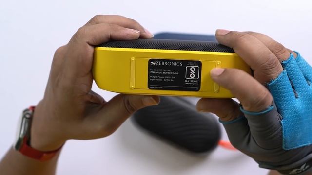 Zebronics ZEB-MUSIC BOMB X MINI Bluetooth Pocket Speaker Unboxing смотреть онлайн