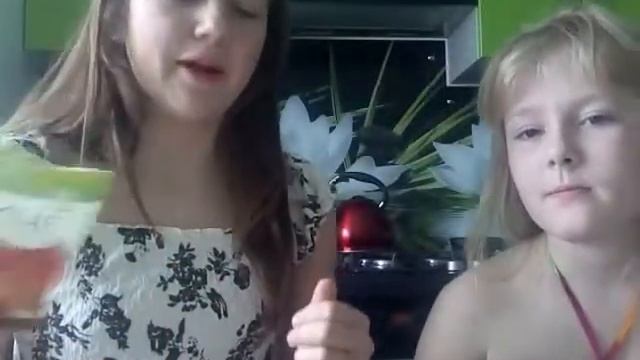 Чипсы в микроволновой печи))))) сначала что ПОШЛО НЕ ТАК ///// потом все стало нормально)))) смотреть онлайн