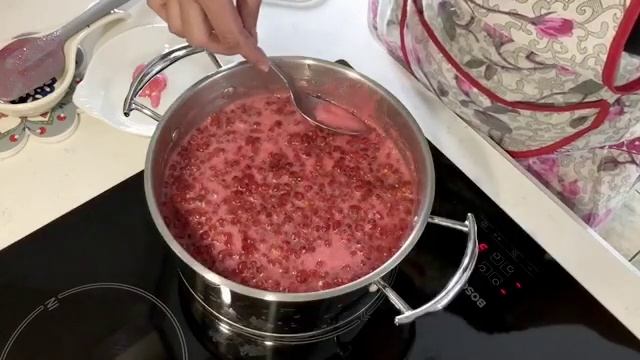ГОТОВИМ НА ЗИМУ ? КОНФИТЮР ИЗ КРАСНОЙ СМОРОДИНЫ ? HEAVENLY HOMEMADE REDCURRANT CONFITURE ?@Amond смотреть онлайн
