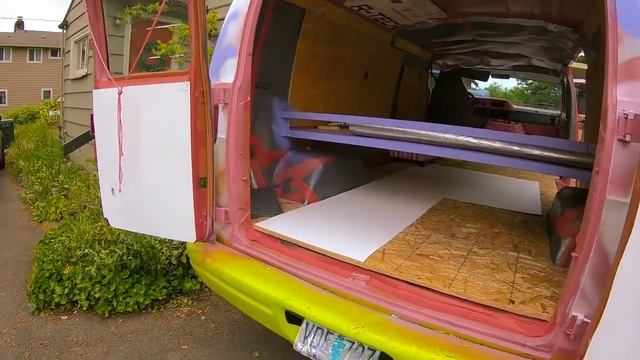 WTC Van Conversion Groovy смотреть онлайн