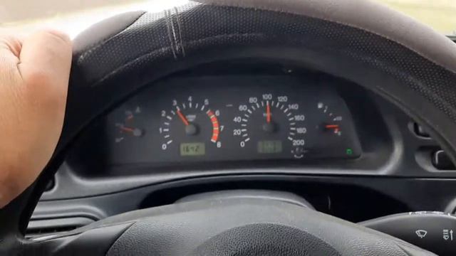 После небольших доработок Шнивы . Расход в реальном времени при 100км/ч. смотреть онлайн