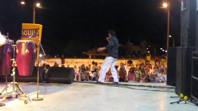 Gustavo Gutierrez en Patillal Llorare смотреть онлайн