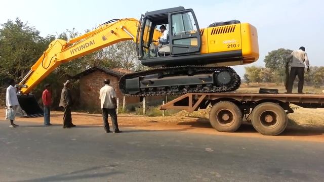 Hyundai lc 210 excavator unloading смотреть онлайн