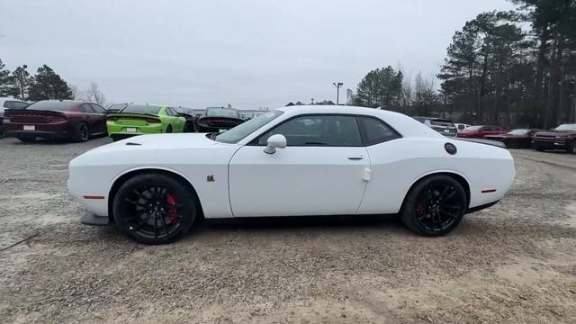 2023 Dodge Challenger Griffin, Covington, Newnan, Thomaston, Macon, GA D34660 смотреть онлайн