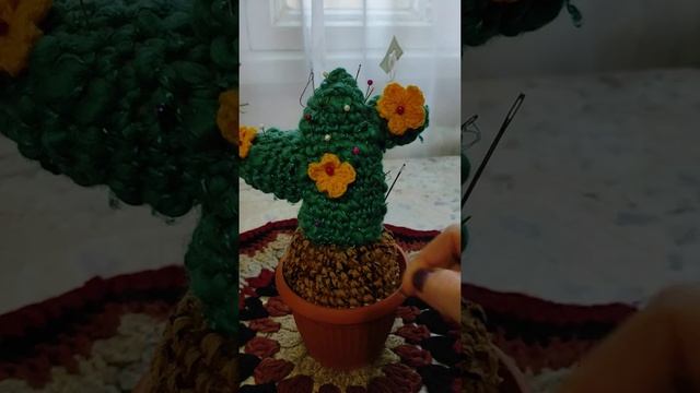 Игольница- кактус крючком. Быстро и просто. Идея для подарка. смотреть онлайн