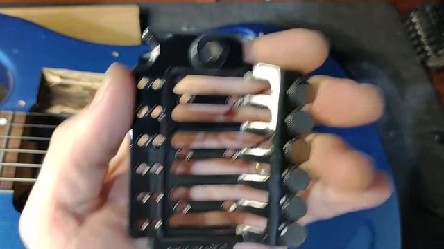 Yamaha super strat tremolo sizes and comparison RGZ/RGX/YG models смотреть онлайн