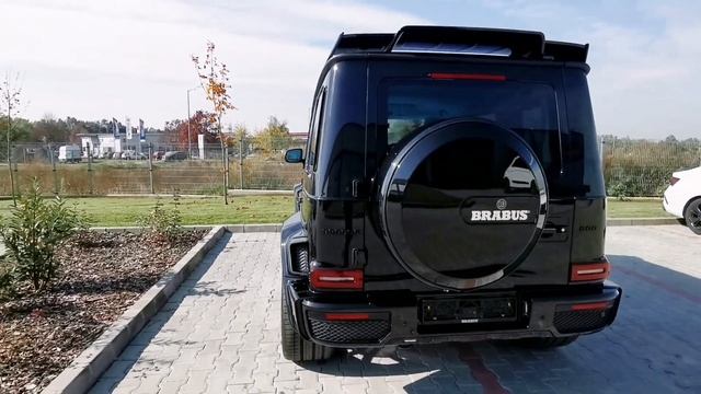 Mercedes-Benz G63 AMG Brabus 800 Tiffany Edition смотреть онлайн