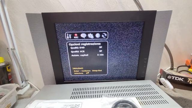 VIDEOREGISTRATORE VHS DVD RECORDER DAEWOO DF-7100 NUOVO RIMANENZ MAGAZZINO TOP GAMMA QUALITÀ ESTREM смотреть онлайн