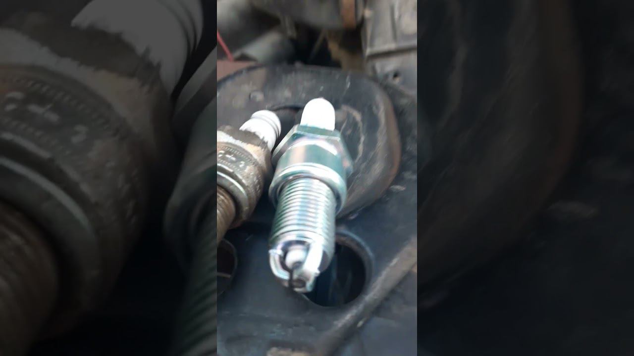 Сравним свечи бош и нжк. А что делать? Выбирать не приходится - ставим, что есть в наличии. смотреть онлайн