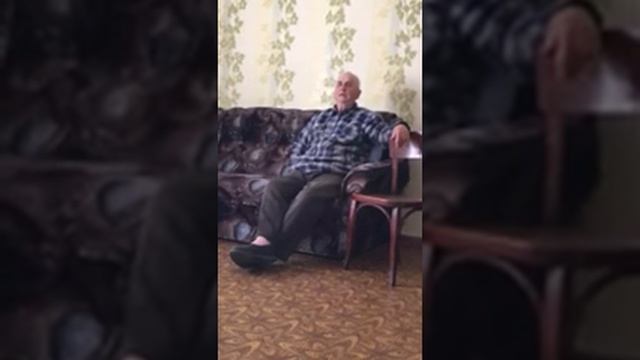 Дед Юлий вспоминает про 80-ые годы смотреть онлайн