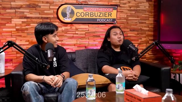 ANYA GERALDINE, EH KENAPA COWO KALAU MANDI HARUS...? - PODHUB - KEANU, VIDI ALDIANO. смотреть онлайн