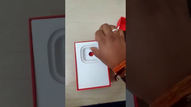 Oneplus Buds pro: The perfect gift for your smartphone lover смотреть онлайн