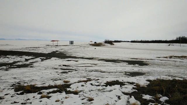Хмурый и холодный день на Северном Байкале. смотреть онлайн
